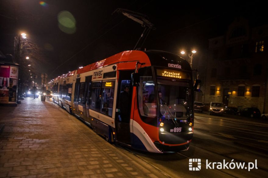tramwaj krakow autonom