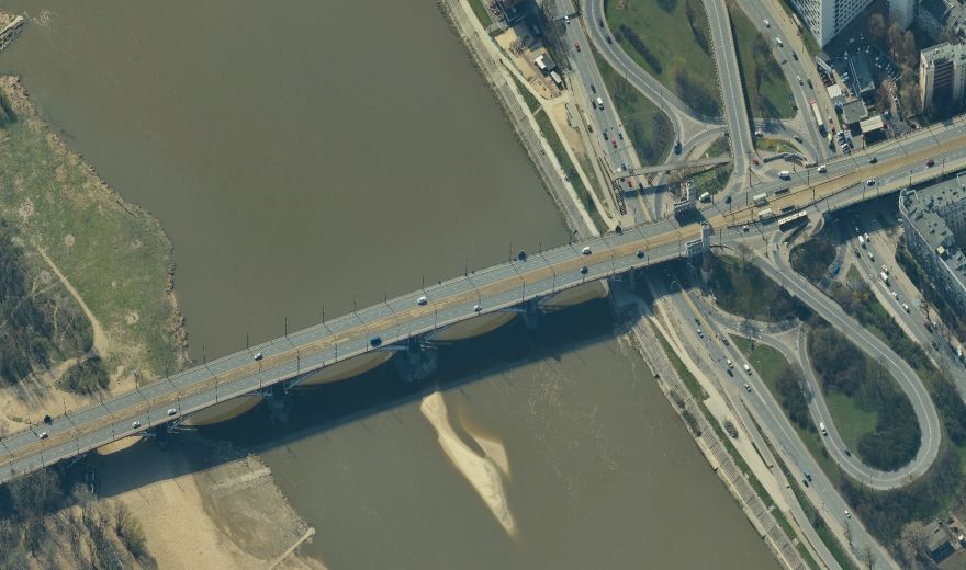 Odcinkowy pomiar prędkości na moście Poniatowskiego rusza przetarg